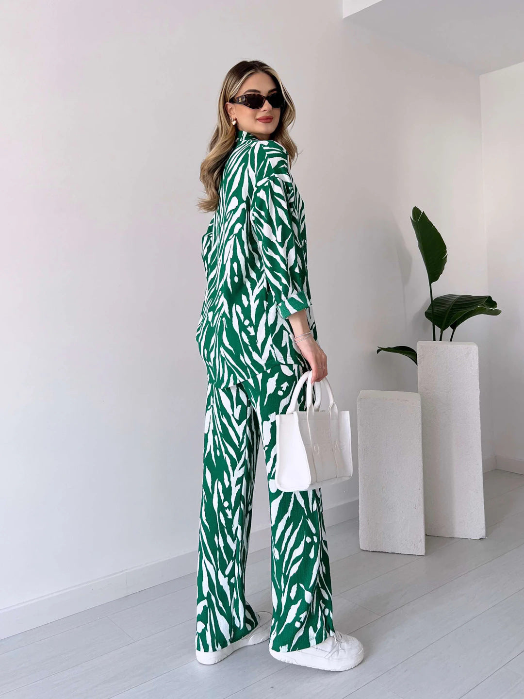 Conjunto Elegante y Versátil Mónica
