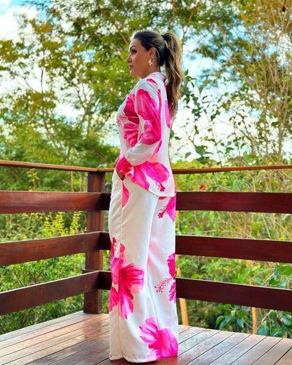 Conjunto Floral Elegante y Versatil