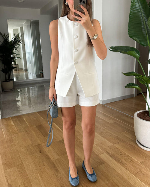 Conjunto elegante y versátil